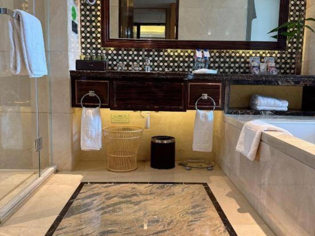 فندق جين جيانج مينجشنج يانتشنغ المظهر الخارجي الصورة